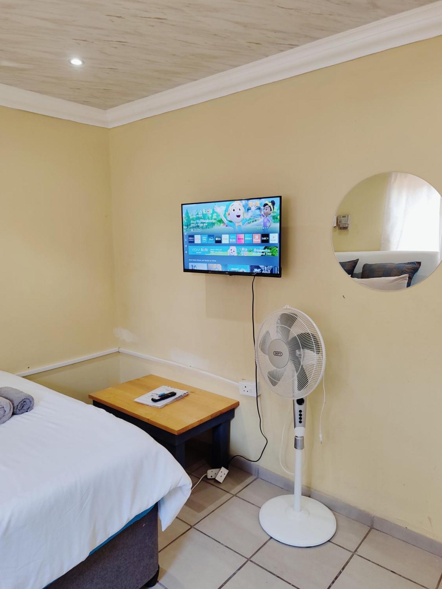 Zina Hotel Pretoria Luaran gambar
